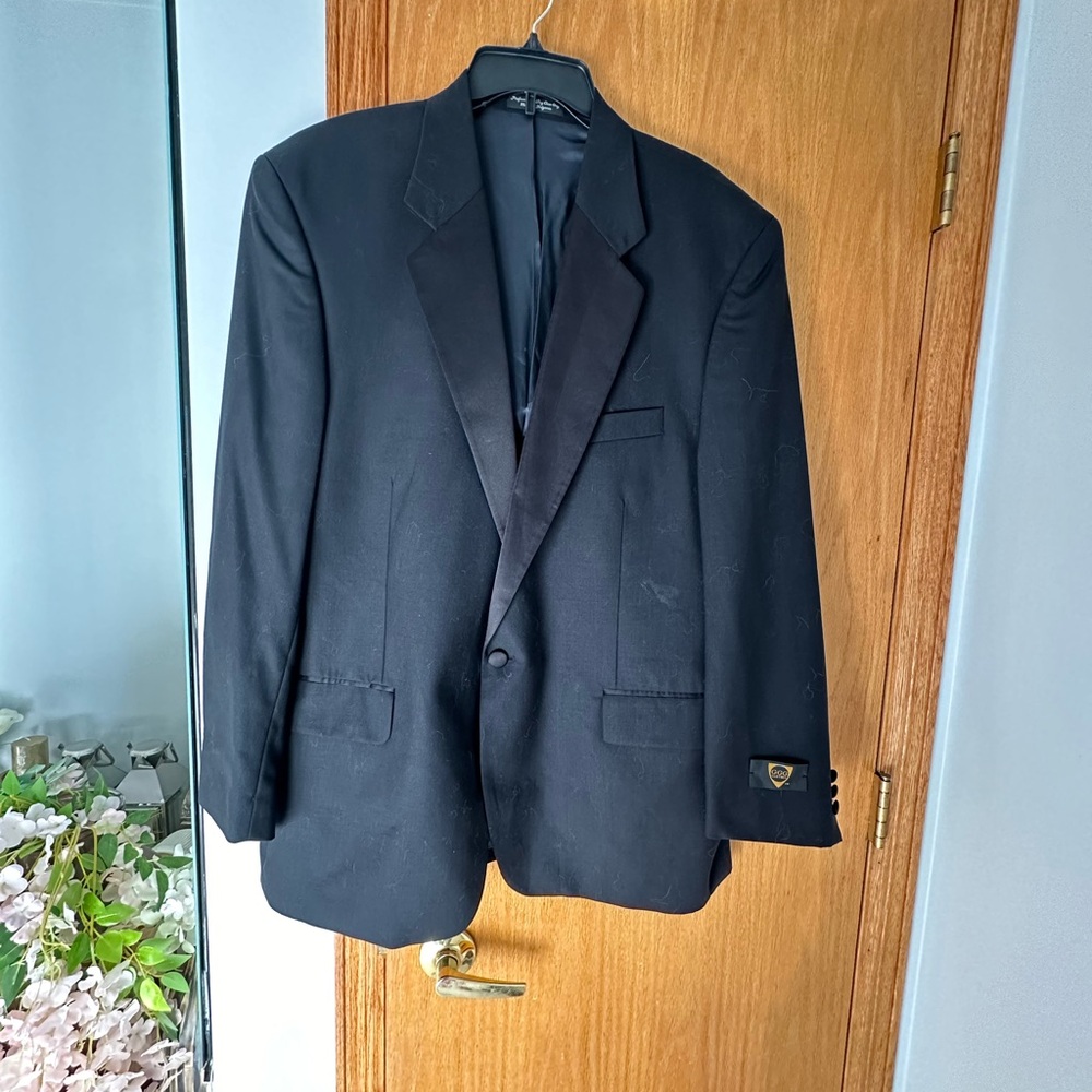 Men’s suit jacket